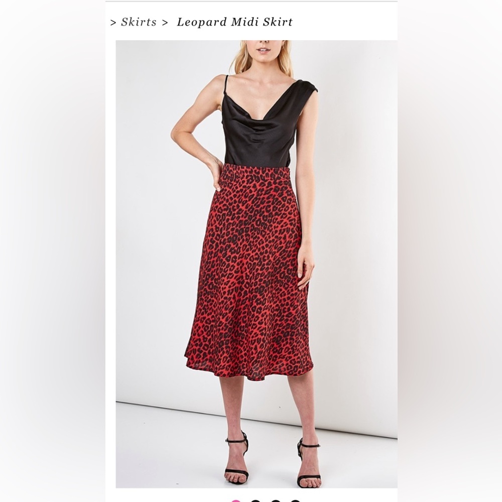 Do + Be animal print midi skirt. NWT . Retsil 38